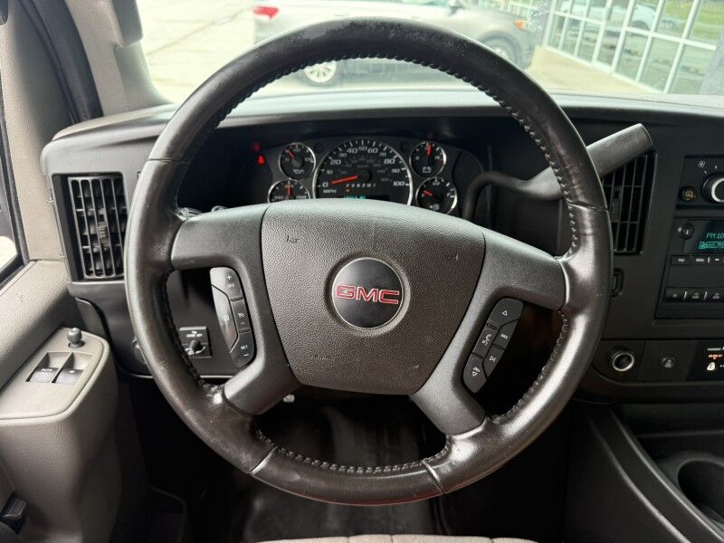 2023 GMC Savana G3500 SRW Box Van w/ Side Door Collinsville OK