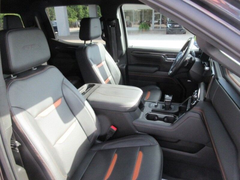 2023 GMC Sierra 1500 4WD Crew Cab 157 AT4 Saint George SC