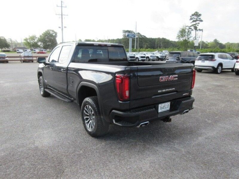 2023 GMC Sierra 1500 4WD Crew Cab 157 AT4 Saint George SC