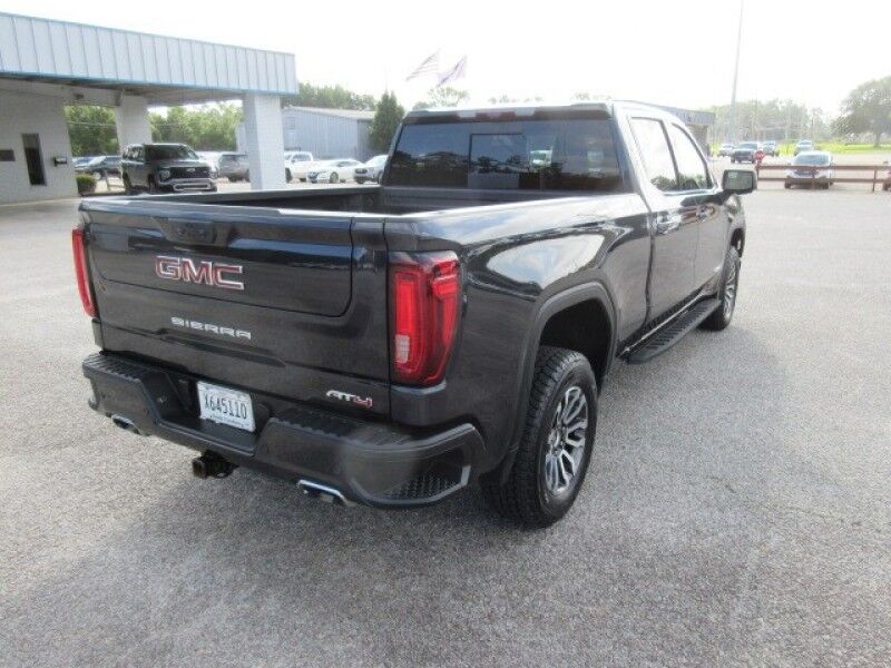 2023 GMC Sierra 1500 4WD Crew Cab 157 AT4 Saint George SC