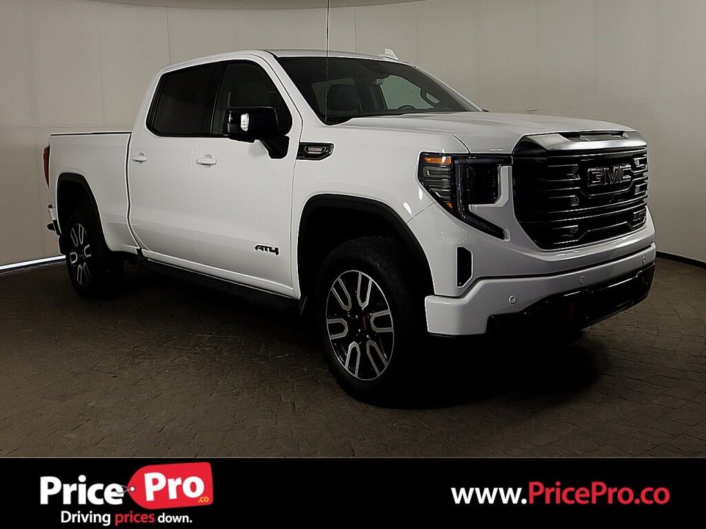 2023 GMC Sierra 1500 4WD Crew Cab AT4 Duramax Diesel Maumee OH