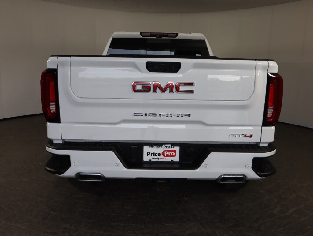 2023 GMC Sierra 1500 4WD Crew Cab AT4 Duramax Diesel Maumee OH