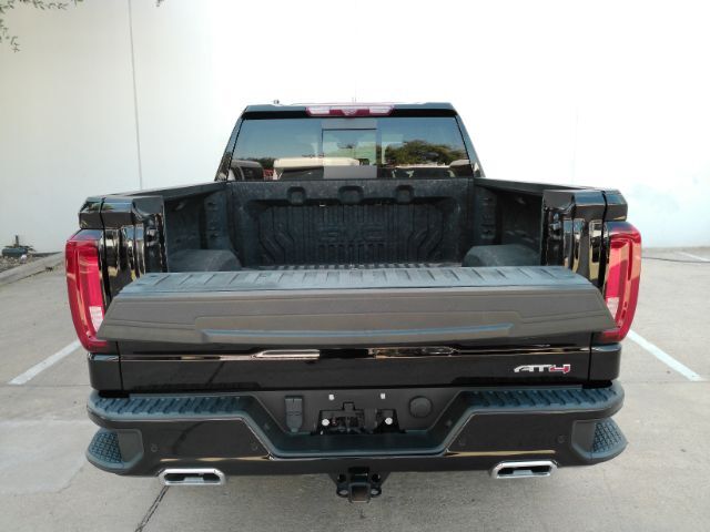 2023 GMC Sierra 1500 4WD Crew Cab Short Box AT4 Plano TX