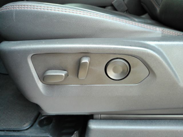 2023 GMC Sierra 1500 4WD Crew Cab Short Box AT4 Plano TX