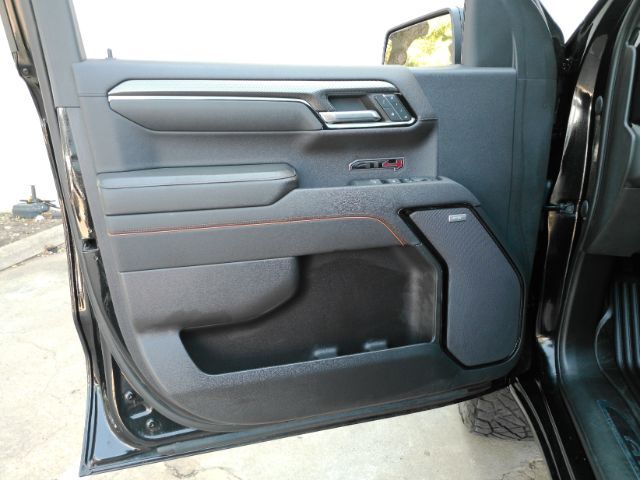2023 GMC Sierra 1500 4WD Crew Cab Short Box AT4 Plano TX