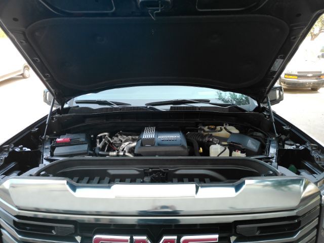 2023 GMC Sierra 1500 4WD Crew Cab Short Box AT4 Plano TX