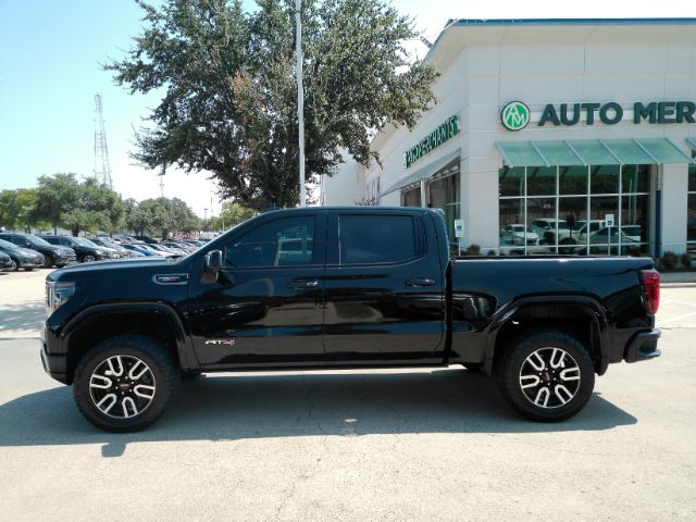 2023 GMC Sierra 1500 4WD Crew Cab Short Box AT4 Plano TX