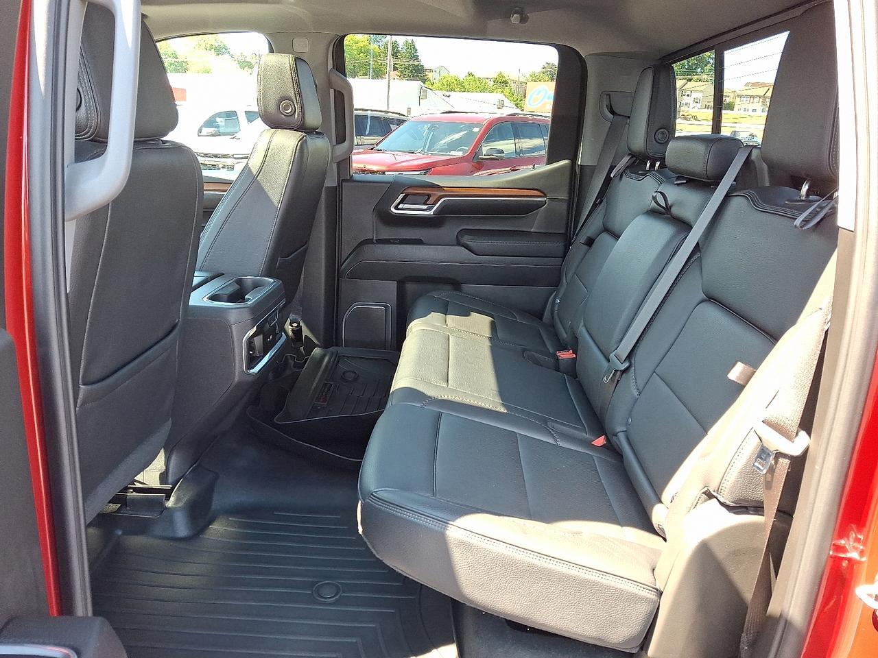 2023 GMC Sierra 1500 4WD Crew Cab Short Box Denali Allentown PA