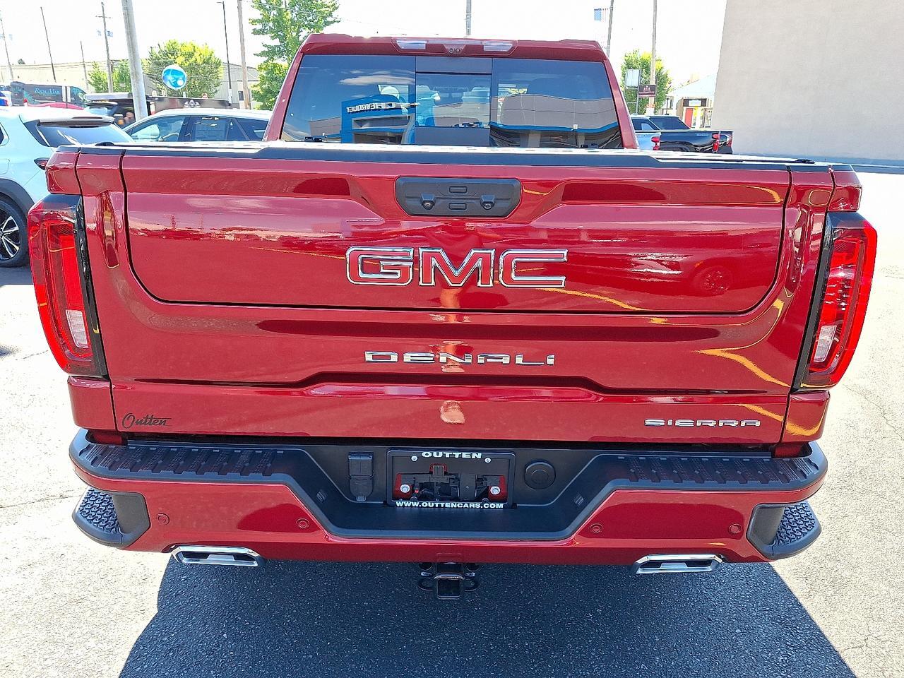 2023 GMC Sierra 1500 4WD Crew Cab Short Box Denali Allentown PA
