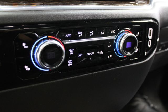 2023 GMC Sierra 1500 4WD Crew Cab Short Box Elevation with 3SB Chantilly VA