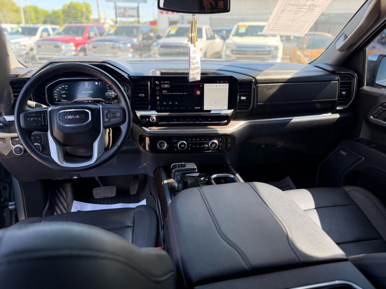 2023 GMC Sierra 1500 4WD Crew Cab Short Box SLT Nashville TN