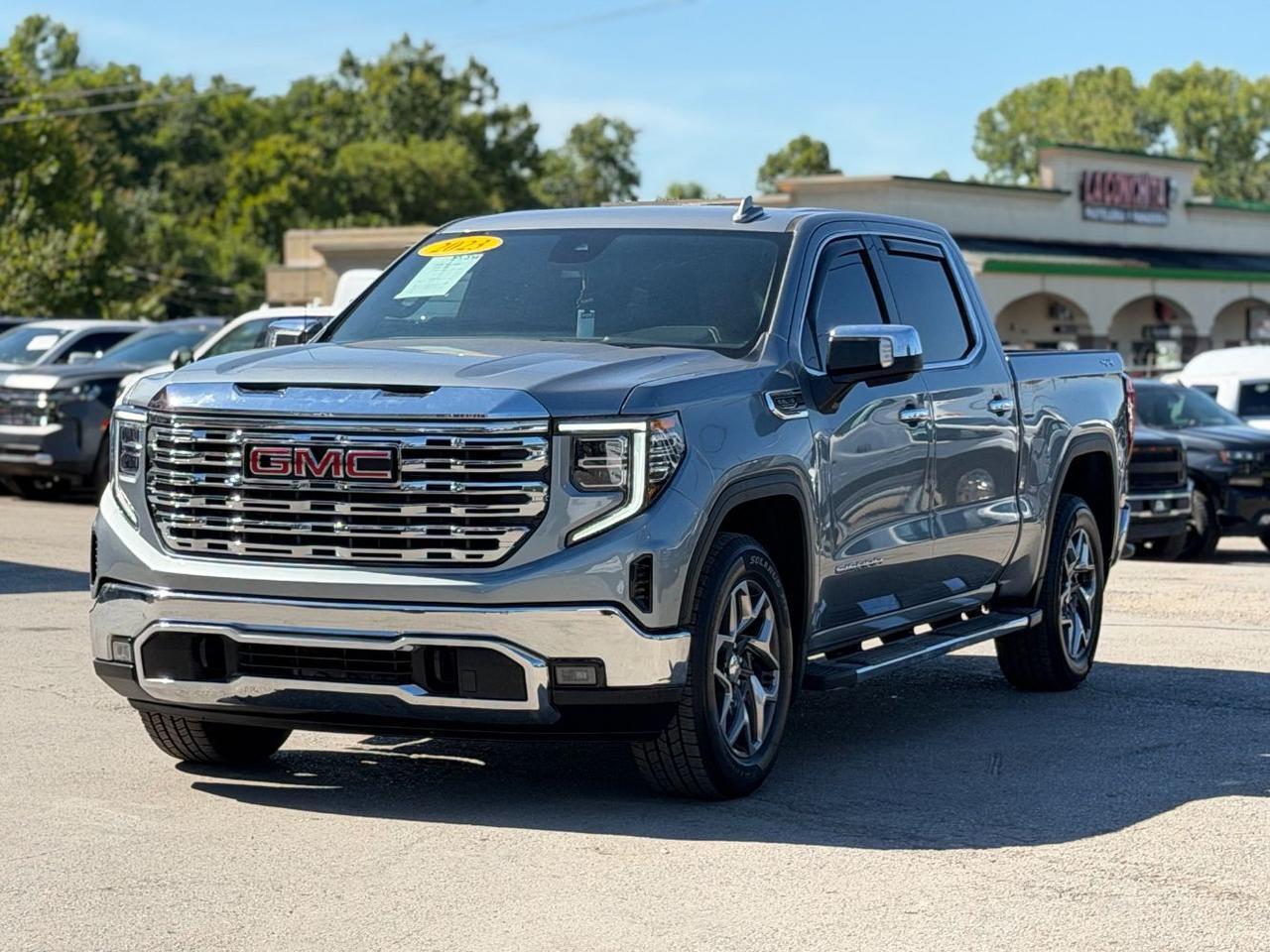 2023 GMC Sierra 1500 4WD Crew Cab Short Box SLT Nashville TN
