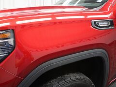 2023 GMC Sierra 1500 4x4 Crew Cab AT4 Fond du Lac WI