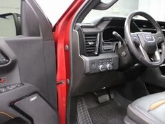 2023 GMC Sierra 1500 4x4 Crew Cab AT4 Fond du Lac WI