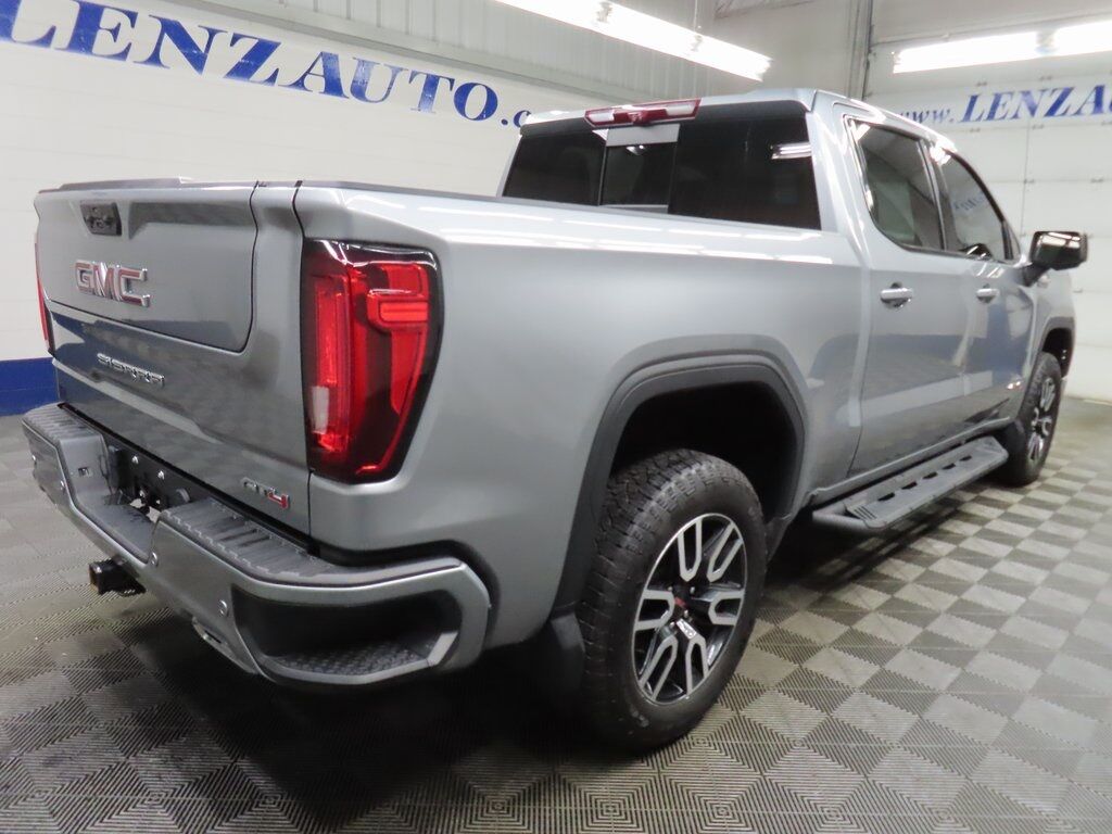 2023 GMC Sierra 1500 4x4 Crew Cab AT4 Fond du Lac WI