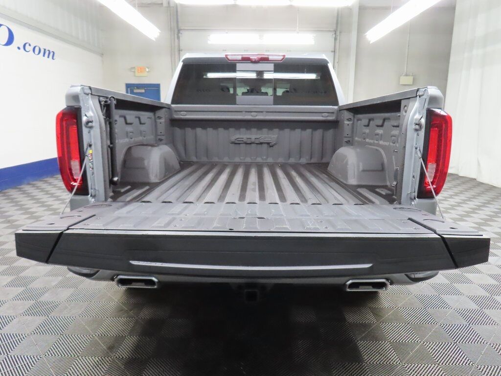 2023 GMC Sierra 1500 4x4 Crew Cab AT4 Fond du Lac WI