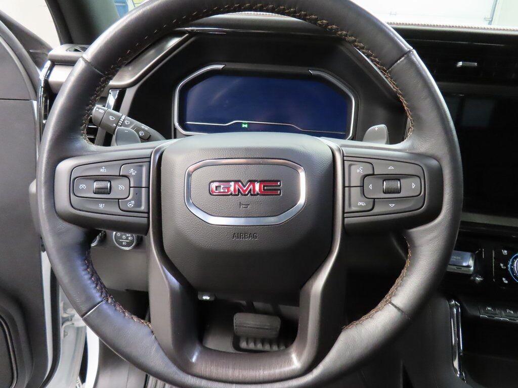 2023 GMC Sierra 1500 4x4 Crew Cab AT4 Fond du Lac WI