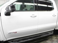 2023 GMC Sierra 1500 4x4 Crew Cab AT4 Fond du Lac WI