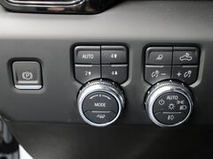 2023 GMC Sierra 1500 4x4 Crew Cab AT4 Fond du Lac WI