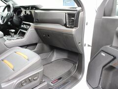 2023 GMC Sierra 1500 4x4 Crew Cab AT4 Fond du Lac WI