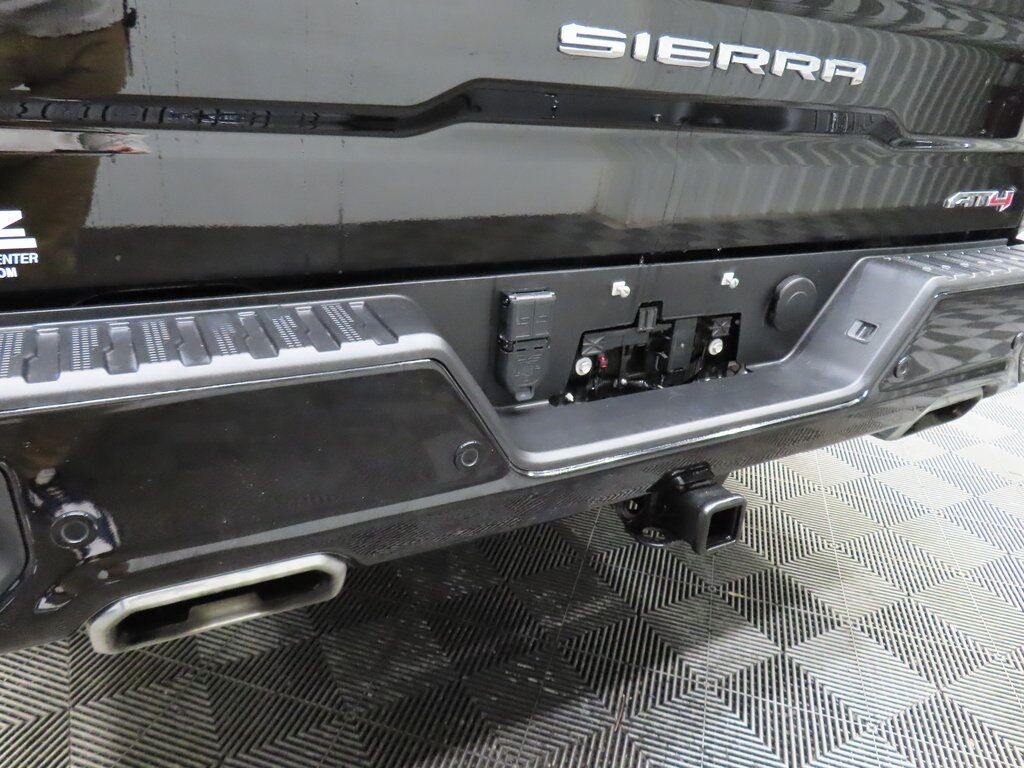 2023 GMC Sierra 1500 4x4 Crew Cab AT4 Fond du Lac WI