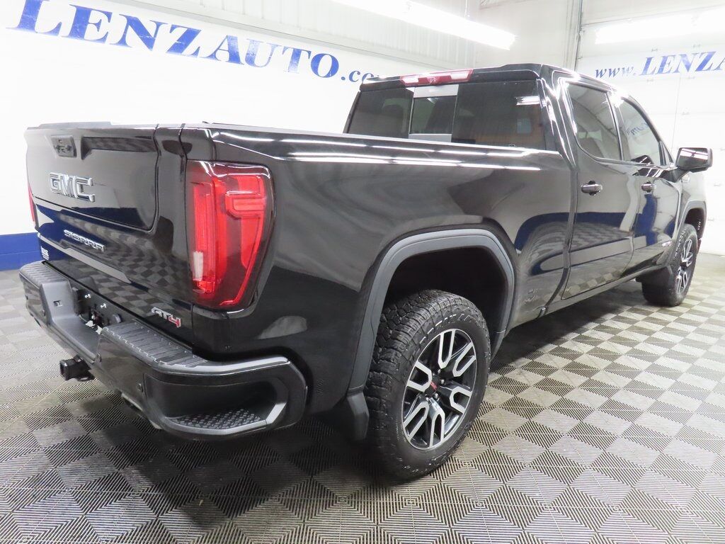 2023 GMC Sierra 1500 4x4 Crew Cab AT4 Fond du Lac WI