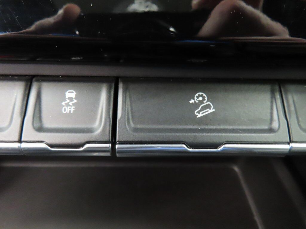 2023 GMC Sierra 1500 4x4 Crew Cab AT4 Fond du Lac WI