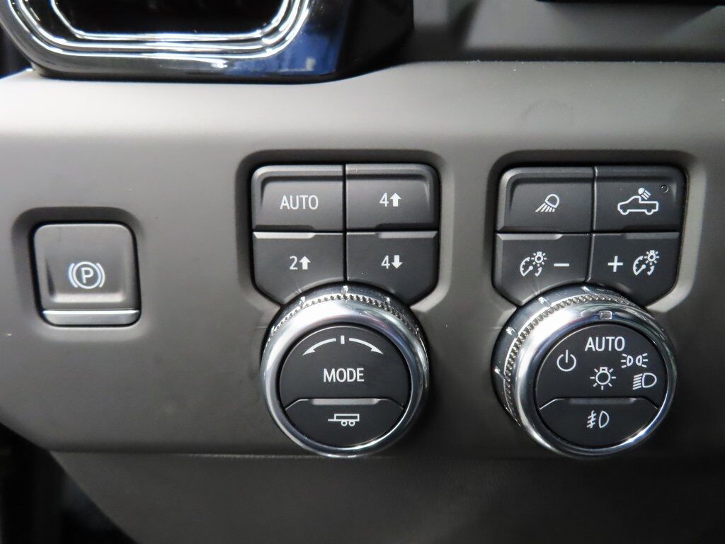 2023 GMC Sierra 1500 4x4 Crew Cab AT4 Fond du Lac WI