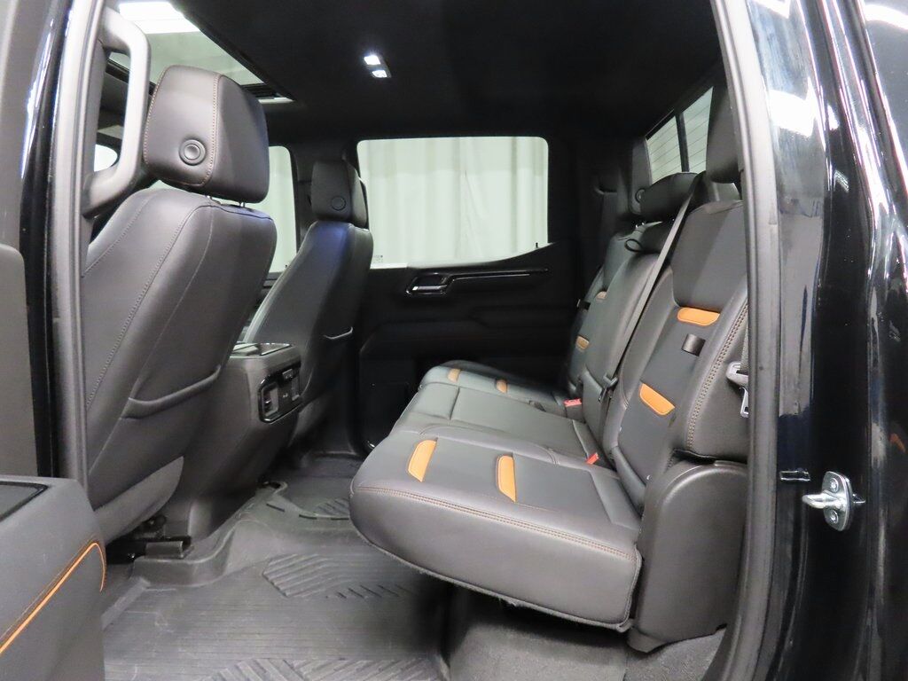 2023 GMC Sierra 1500 4x4 Crew Cab AT4 Fond du Lac WI