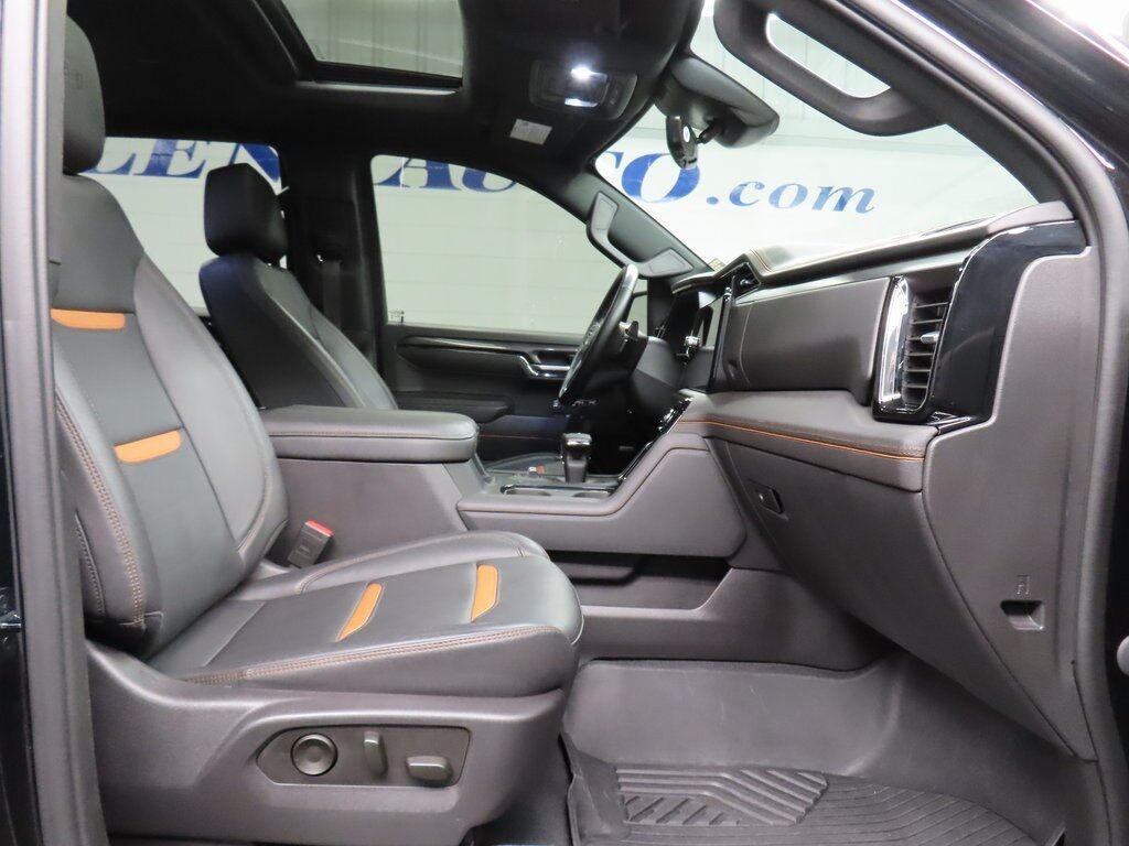 2023 GMC Sierra 1500 4x4 Crew Cab AT4 Fond du Lac WI