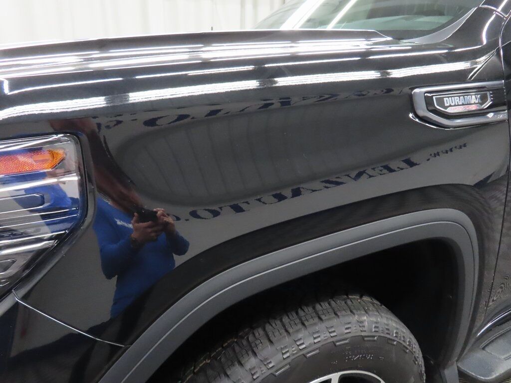 2023 GMC Sierra 1500 4x4 Crew Cab AT4 Fond du Lac WI