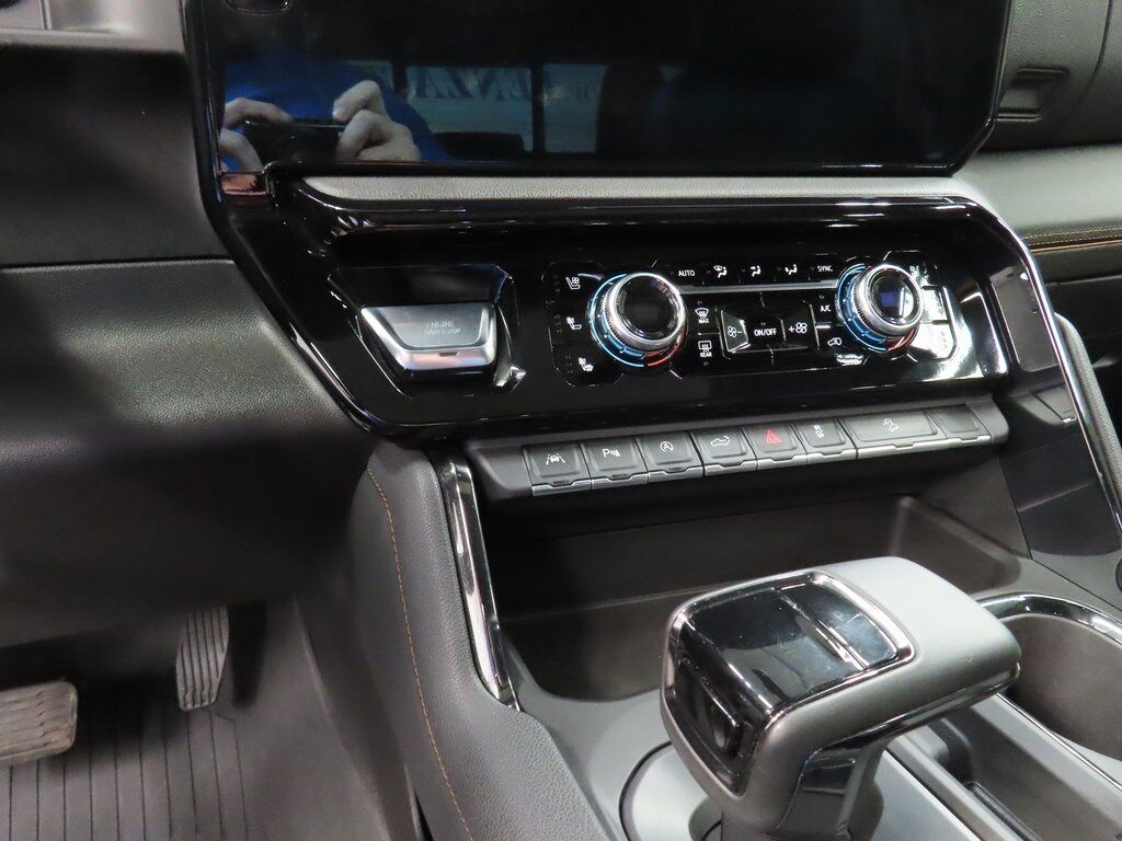 2023 GMC Sierra 1500 4x4 Crew Cab AT4 Fond du Lac WI