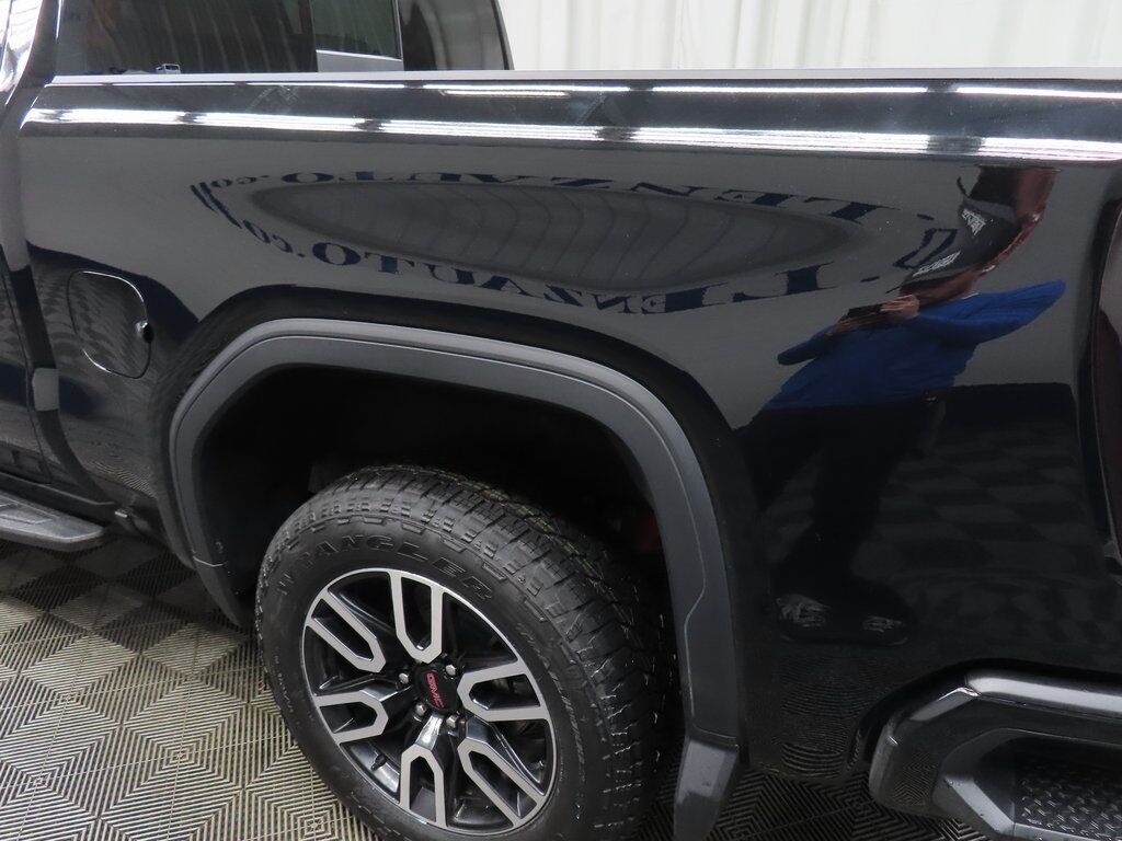 2023 GMC Sierra 1500 4x4 Crew Cab AT4 Fond du Lac WI