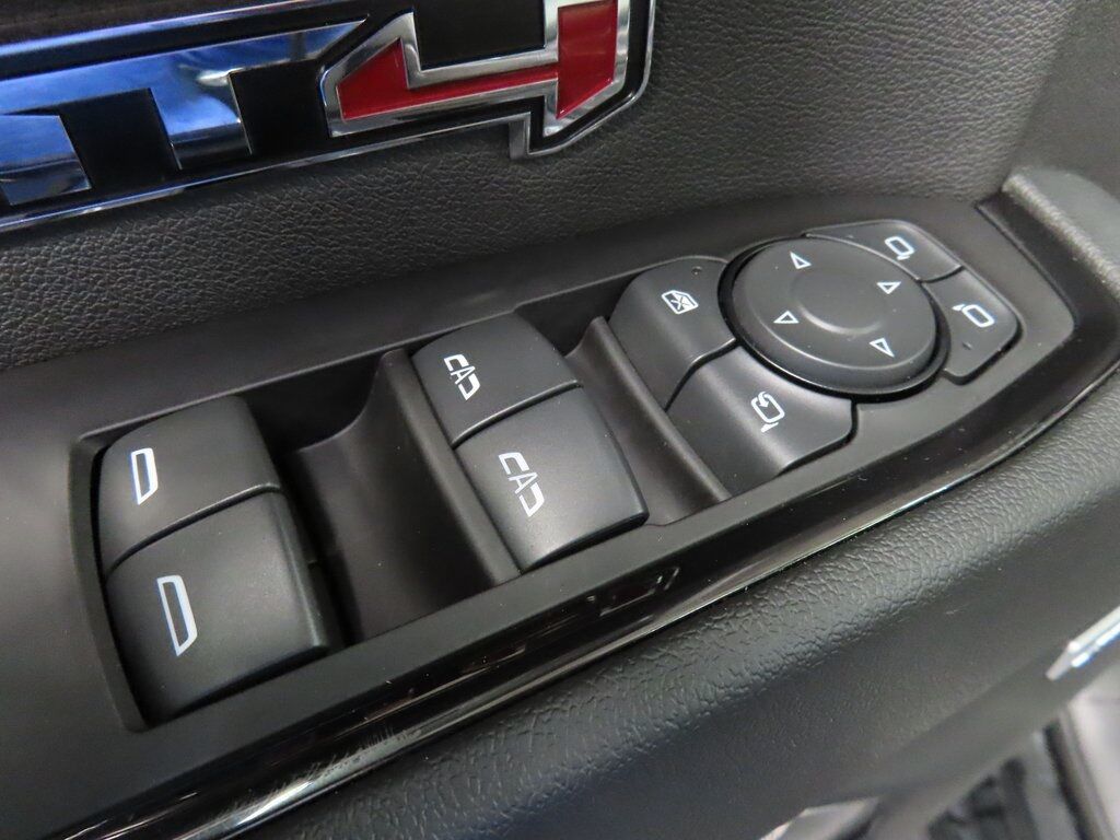 2023 GMC Sierra 1500 4x4 Crew Cab AT4 Fond du Lac WI