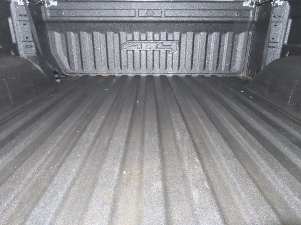 2023 GMC Sierra 1500 4x4 Crew Cab AT4 Fond du Lac WI