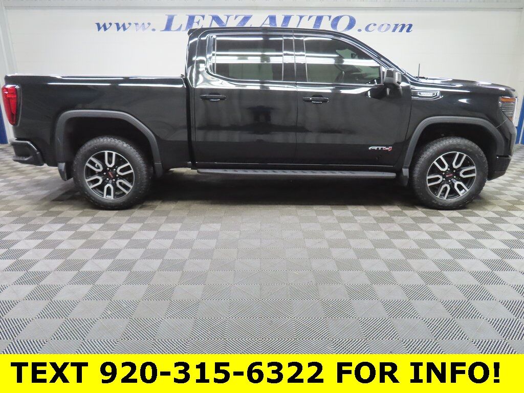 2023 GMC Sierra 1500 4x4 Crew Cab AT4 Fond du Lac WI