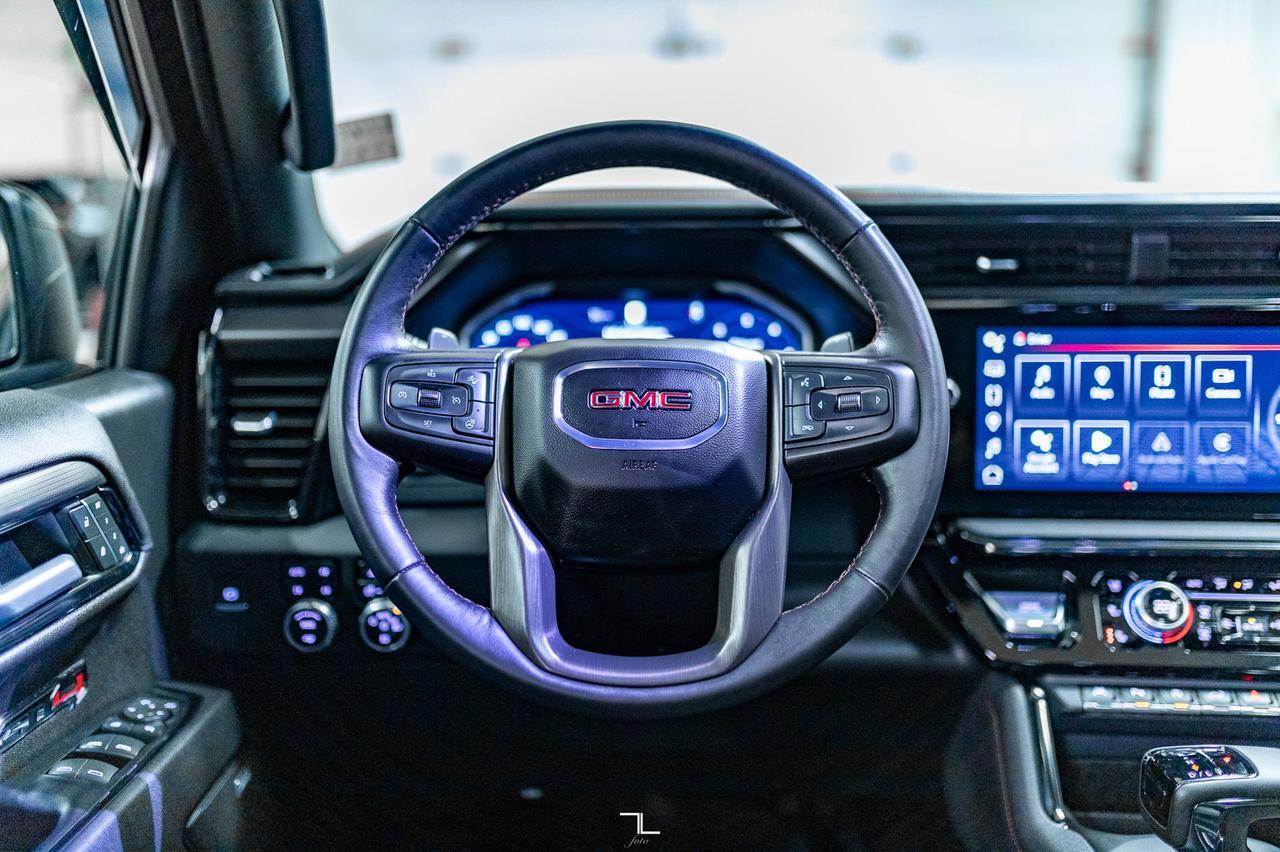 2023 GMC Sierra 1500 4x4 Crew Cab AT4 Leather Roof Nav BCam Red Deer AB