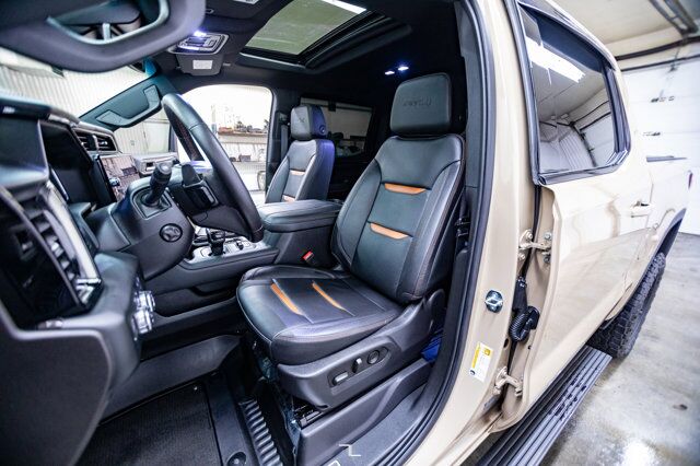 2023 GMC Sierra 1500 4x4 Crew Cab AT4 Leather Roof Nav BCam Red Deer AB