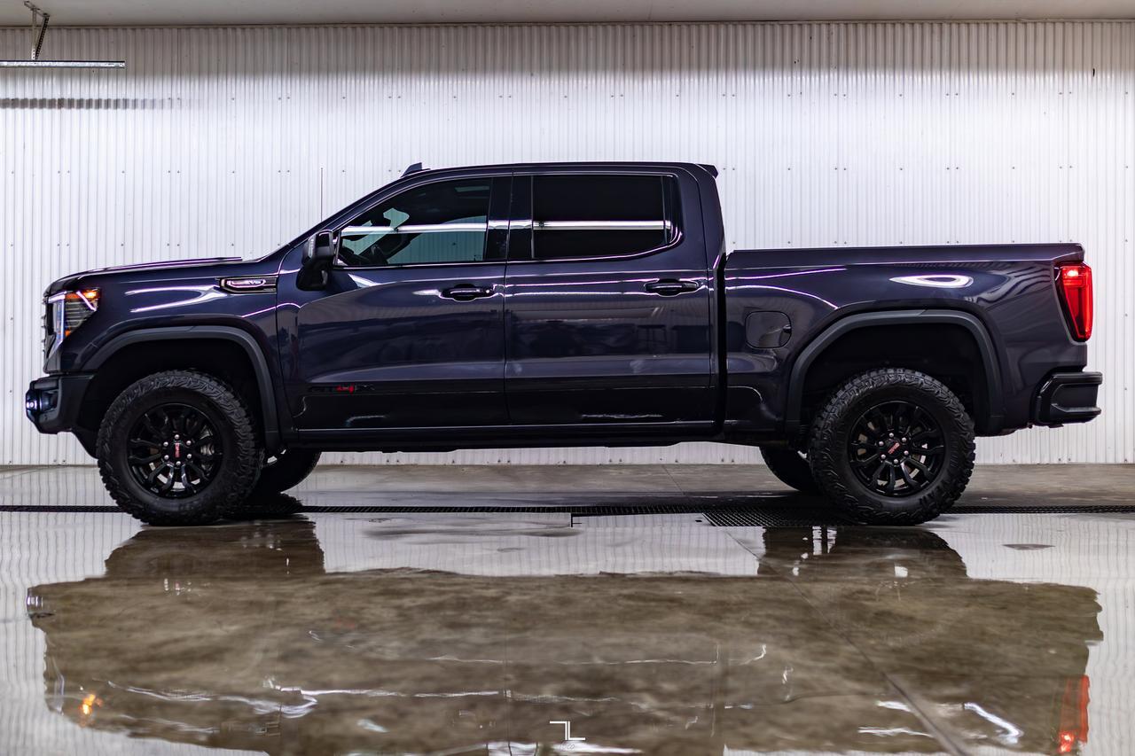 2023 GMC Sierra 1500 4x4 Crew Cab AT4X Leather Roof Nav BCam Red Deer AB