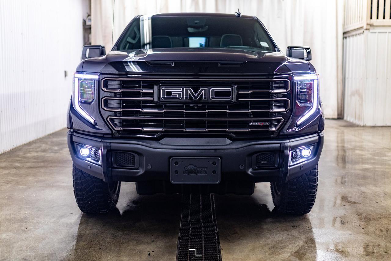 2023 GMC Sierra 1500 4x4 Crew Cab AT4X Leather Roof Nav BCam Red Deer AB