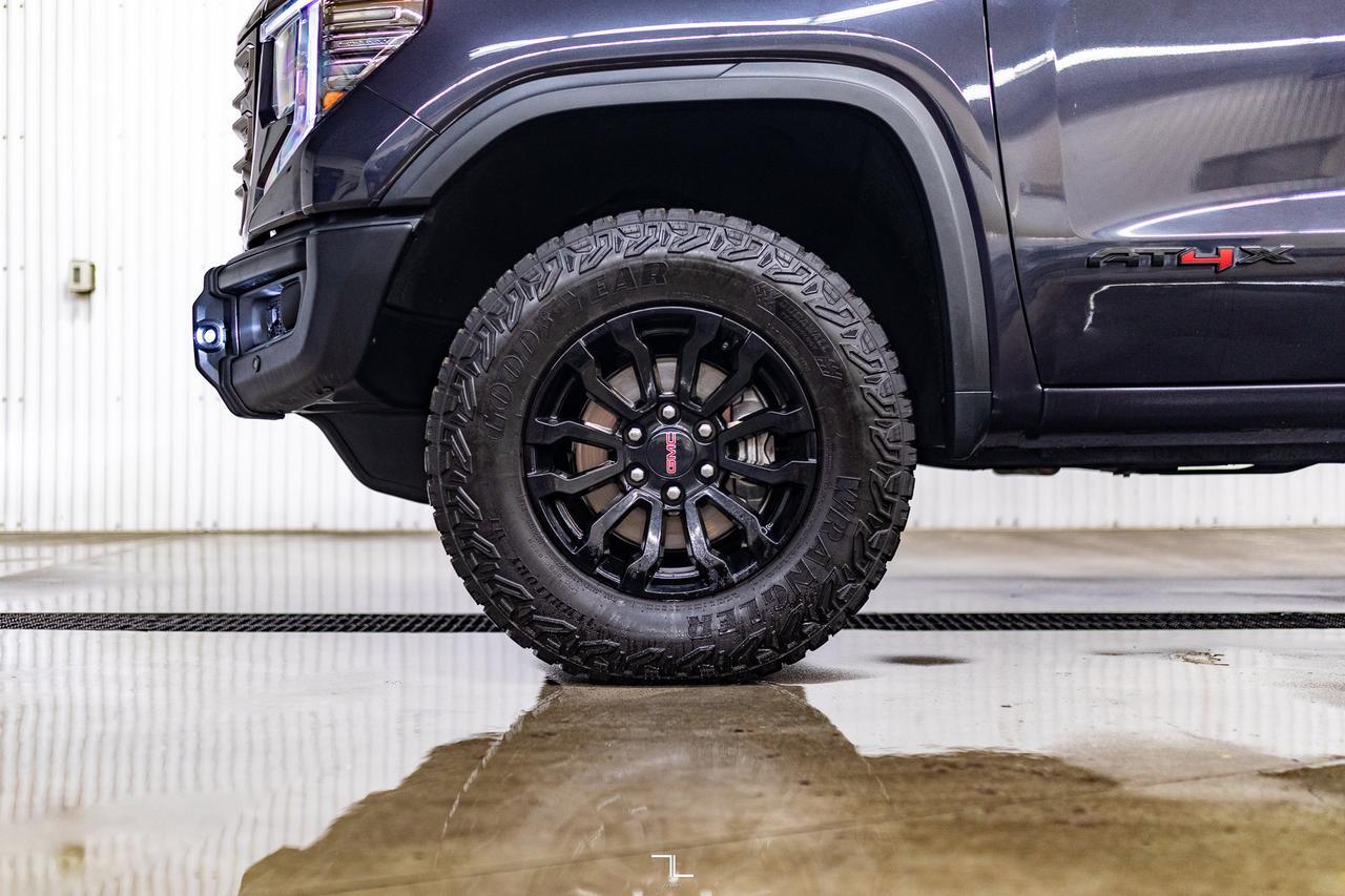2023 GMC Sierra 1500 4x4 Crew Cab AT4X Leather Roof Nav BCam Red Deer AB