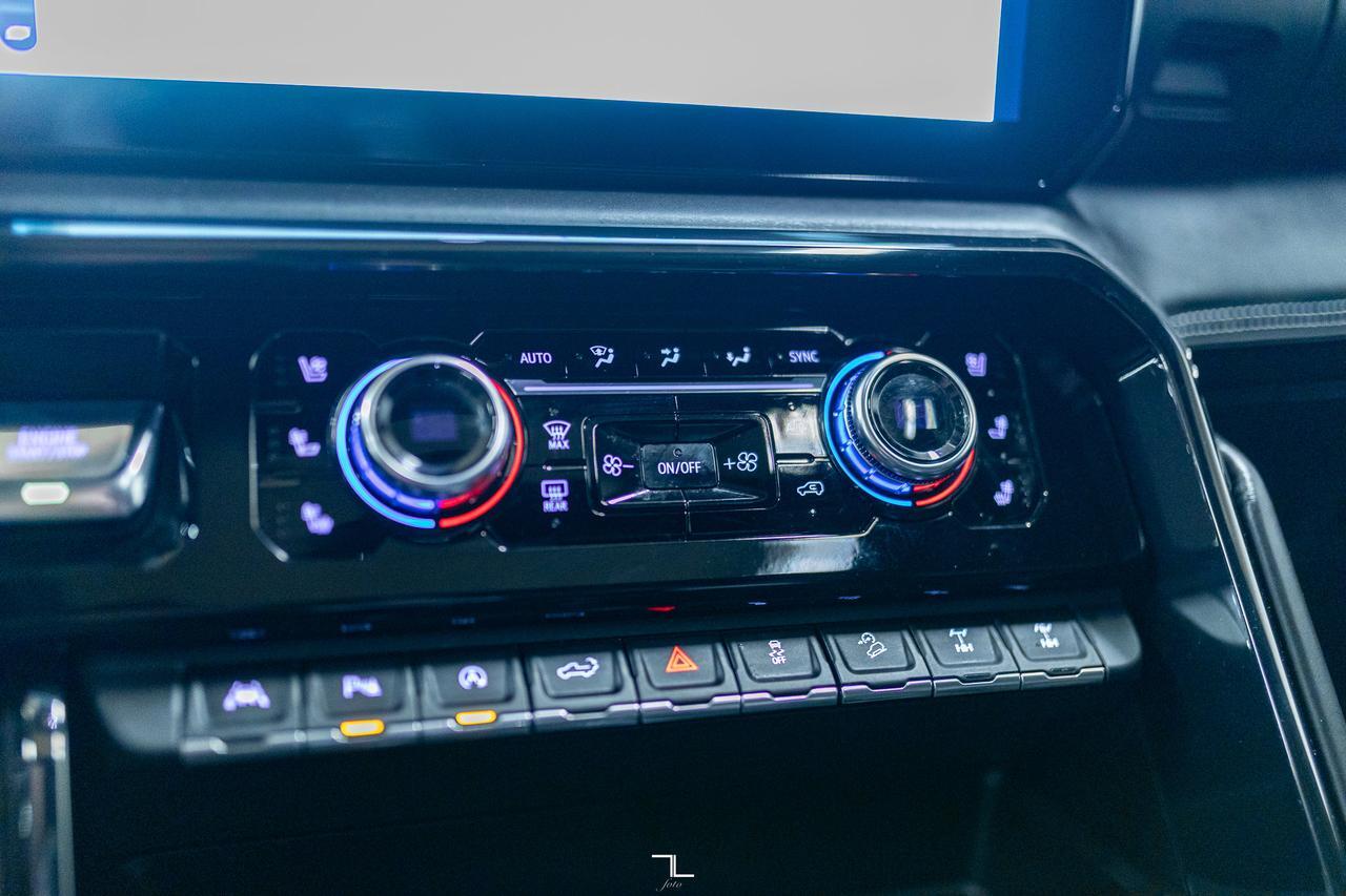 2023 GMC Sierra 1500 4x4 Crew Cab AT4X Leather Roof Nav BCam Red Deer AB