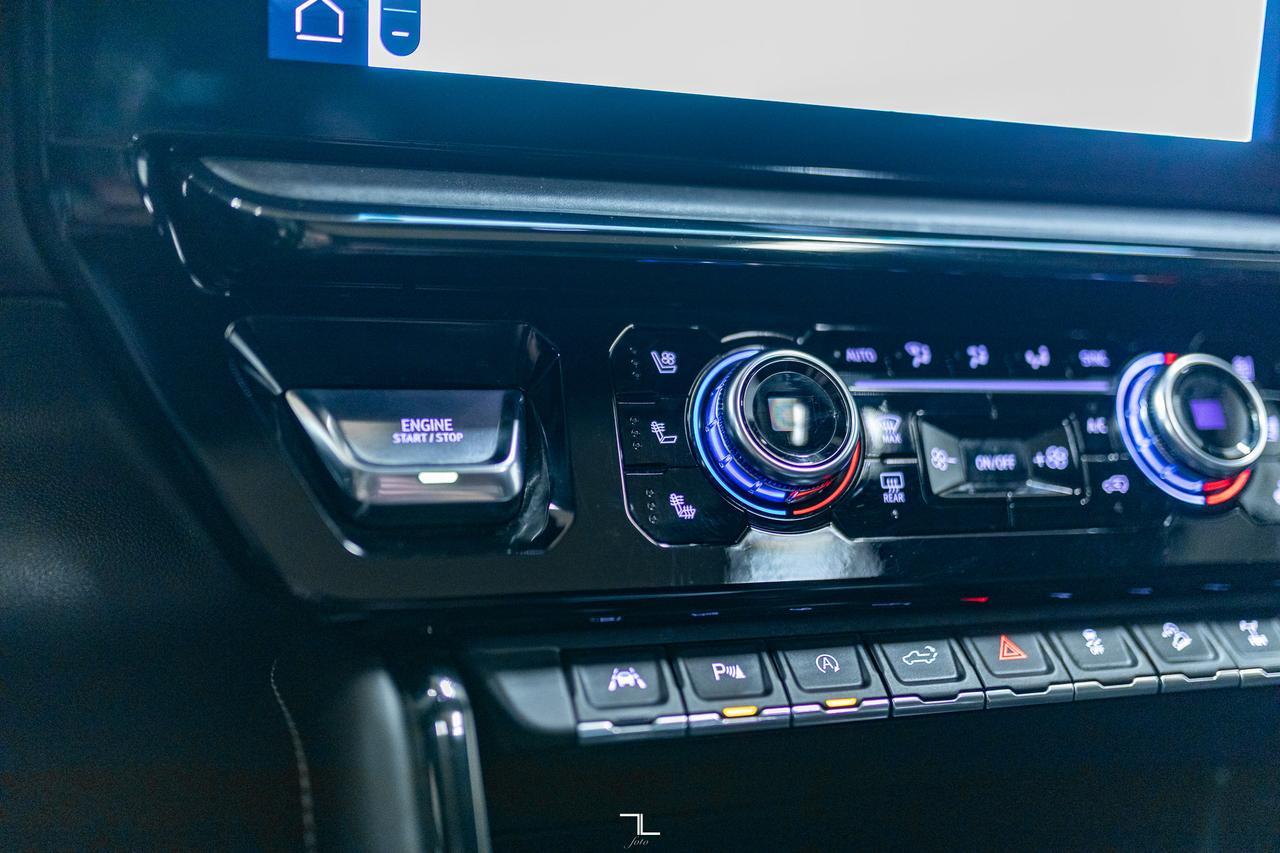 2023 GMC Sierra 1500 4x4 Crew Cab AT4X Leather Roof Nav BCam Red Deer AB