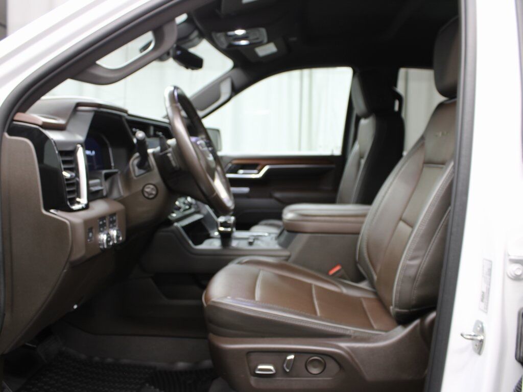 2023 GMC Sierra 1500 4x4 Crew Cab Denali Fond du Lac WI