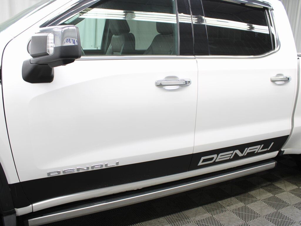 2023 GMC Sierra 1500 4x4 Crew Cab Denali Fond du Lac WI