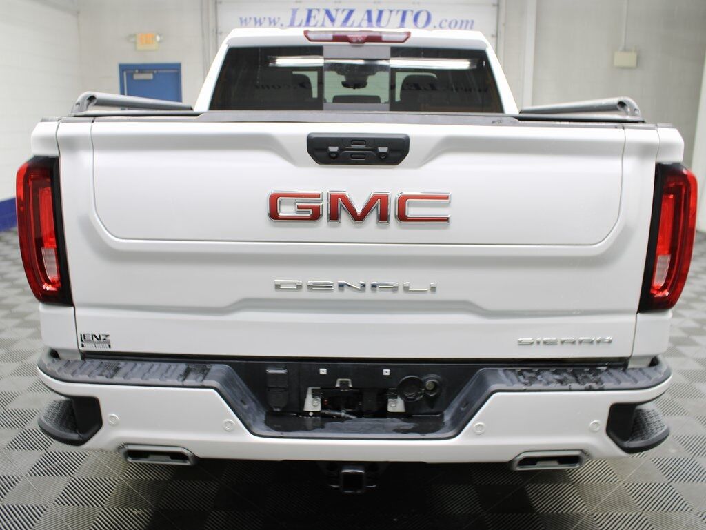 2023 GMC Sierra 1500 4x4 Crew Cab Denali Fond du Lac WI