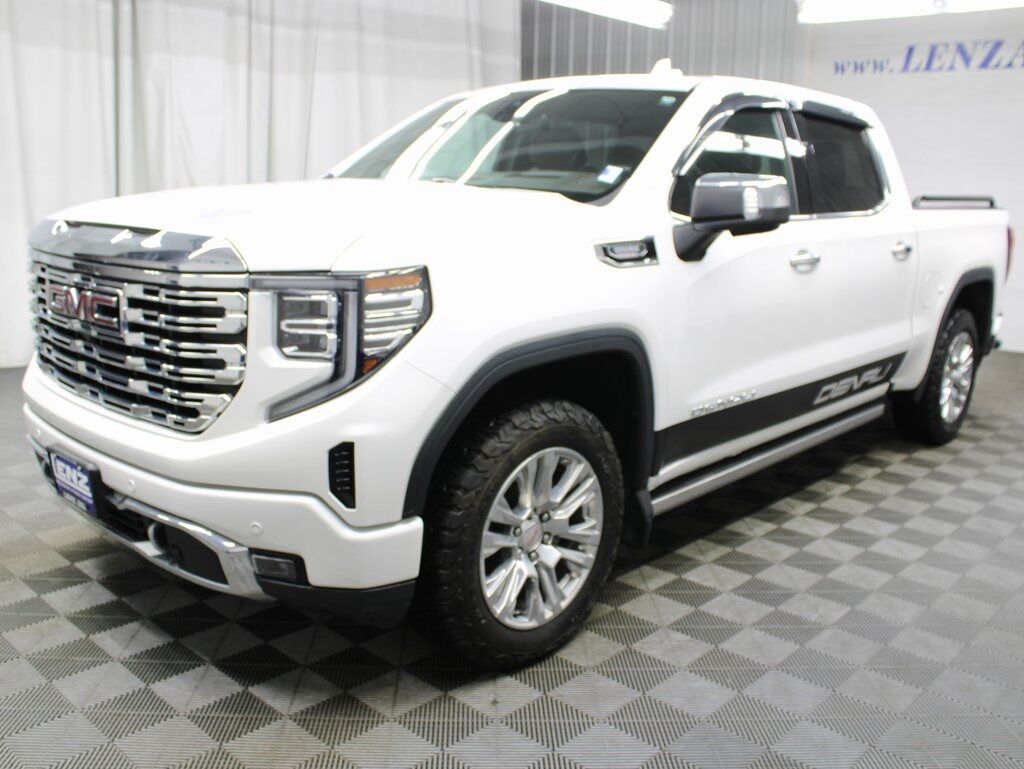 2023 GMC Sierra 1500 4x4 Crew Cab Denali Fond du Lac WI