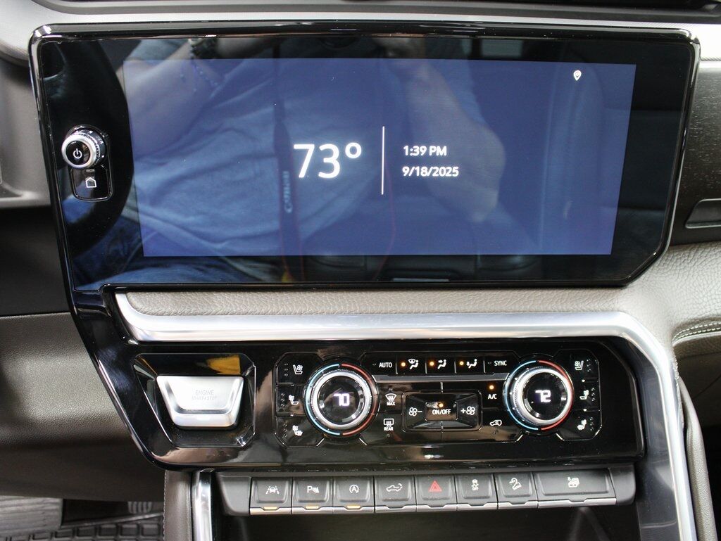 2023 GMC Sierra 1500 4x4 Crew Cab Denali Fond du Lac WI