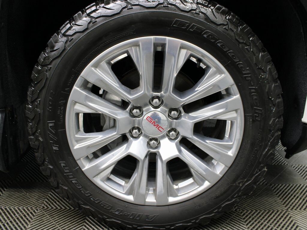 2023 GMC Sierra 1500 4x4 Crew Cab Denali Fond du Lac WI