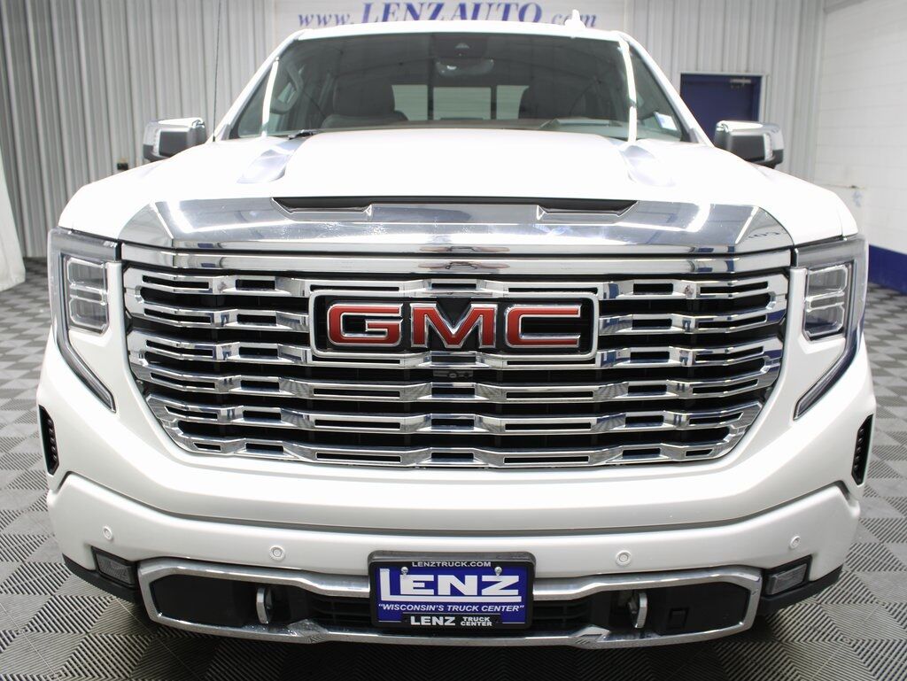 2023 GMC Sierra 1500 4x4 Crew Cab Denali Fond du Lac WI